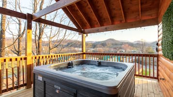 特色小屋, 多間臥室, 熱水浴缸, 河景 | 私人 Spa 浴池