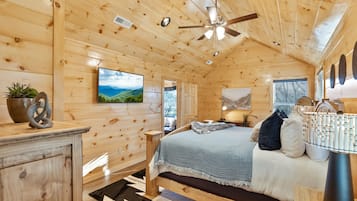 特色小屋, 多間臥室, 熱水浴缸, 河景 | 2 間睡房、獨特設計、獨特裝修、熨斗/熨衫板