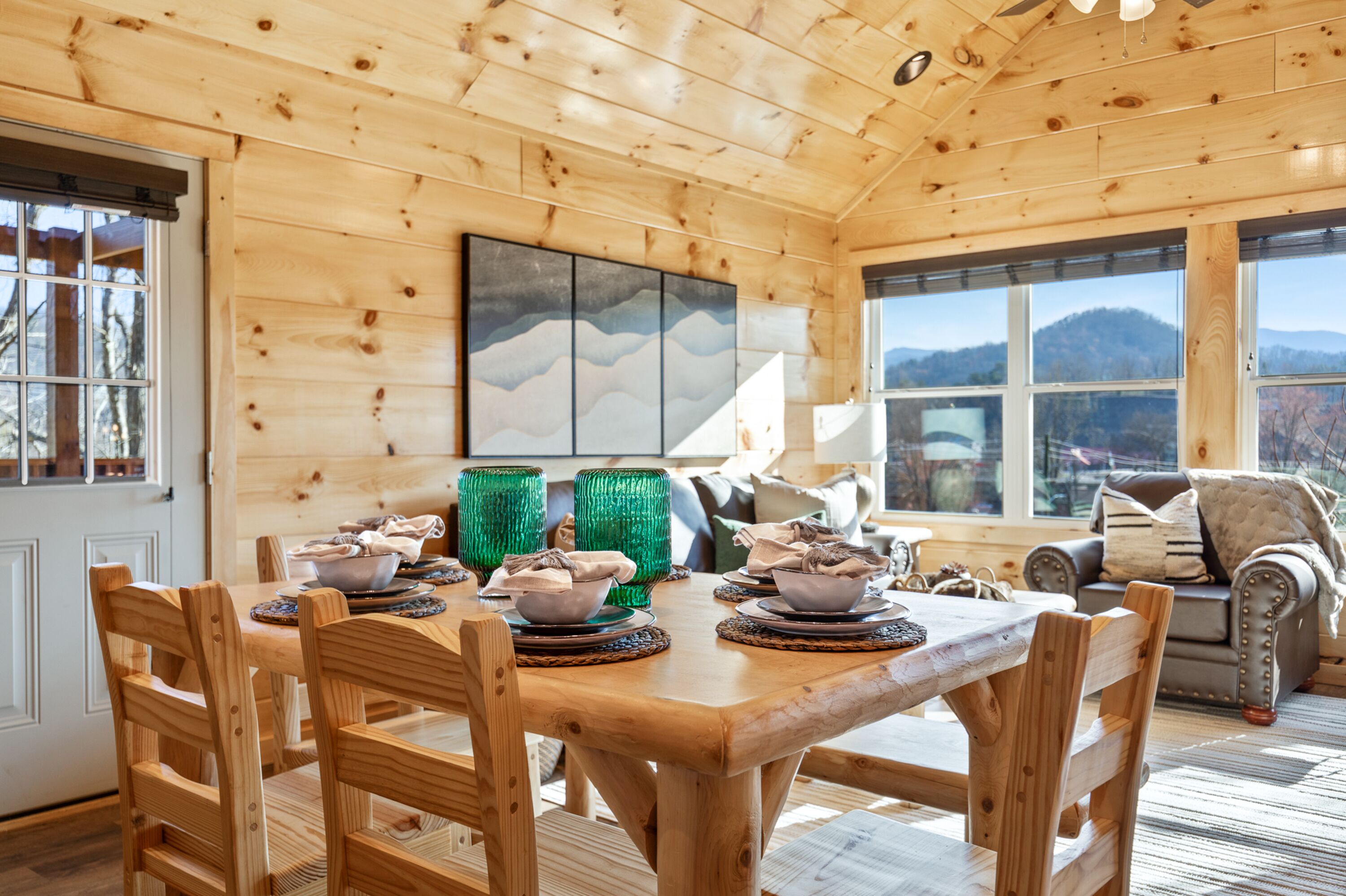 房內用餐