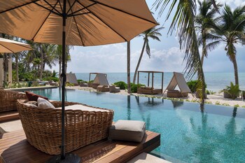 Pool (outdoor) at BESPOKE, member of Small Luxury Hotels