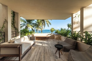 Departamento, 2 habitaciones, vista a la playa | Alberca privada