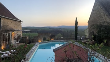 Piscine extérieure, piscine chauffée