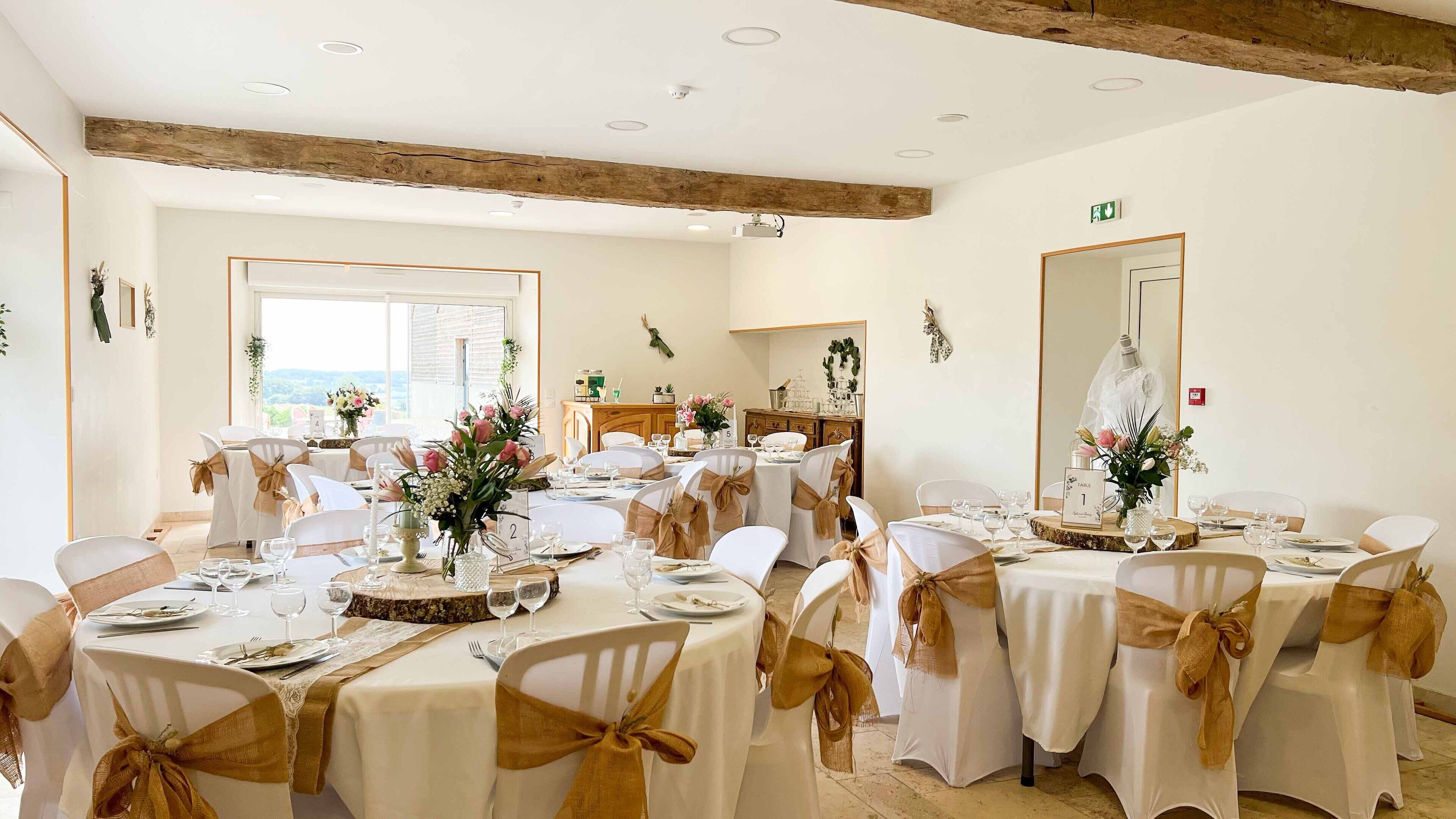 Banquet hall