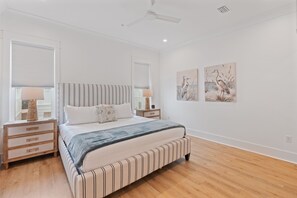 4 Schlafzimmer, Bügeleisen/Bügelbrett, WLAN, Bettwäsche