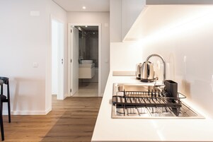 遮光窗帘、熨斗/熨衣板、免费 WiFi