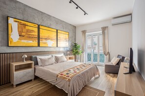 1 camera, una scrivania, ferro/asse da stiro, Wi-Fi gratuito