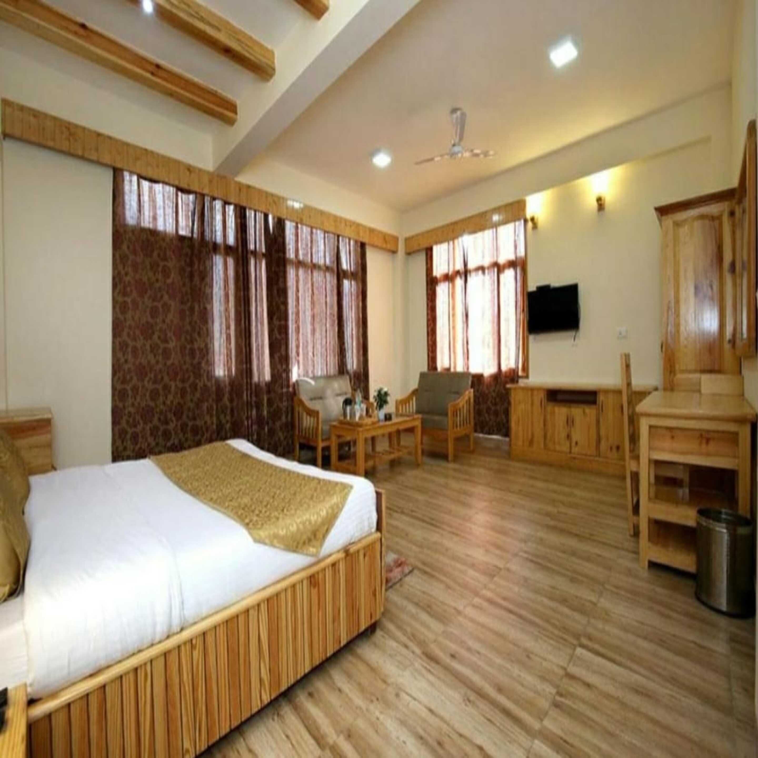 Hotel Jamla Inn, Manali: Hotel Reviews, Rooms & Prices | Hoteles.com