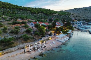 Beach - Room 4 - Perfect Glamping for people who want more! (Kornati)