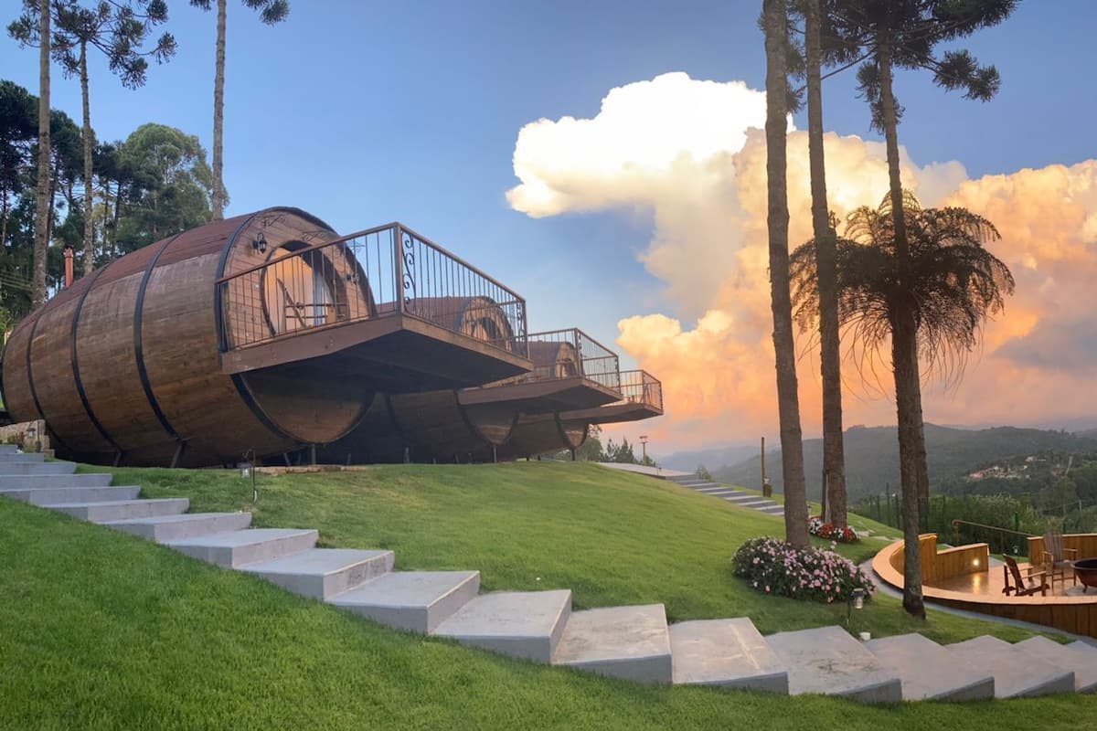 Royal Double Room | Champagne service