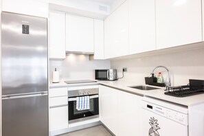 Fridge, microwave, oven, dishwasher