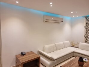 Smart TV - Rehab City- Appartement Cosy-chic Près de Toutes Commodités (Cairo Governorate)