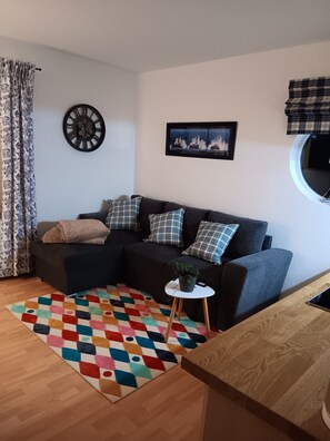 TV - Ferienwohnung Zwergmöwe im Möwennest Tossens (Butjadingen)