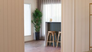 Interior - The Fox by LovelyStay (Arruda dos Vinhos)