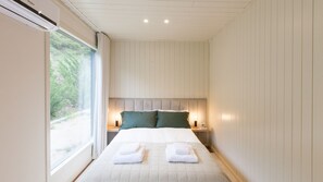 6 habitaciones, tabla de planchar con plancha y wifi gratis 