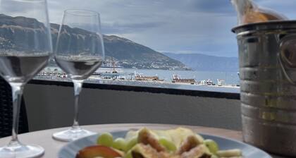 Portside Hotel