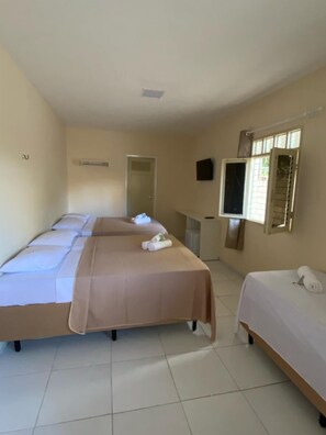 Chambre Familiale | Minibar, bureau, Wi-Fi gratuit