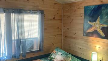 1 多间卧室、床单