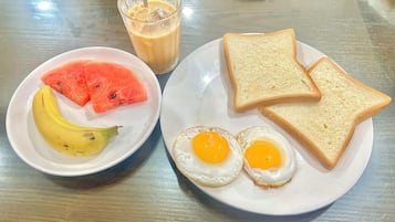 Breakfast meal