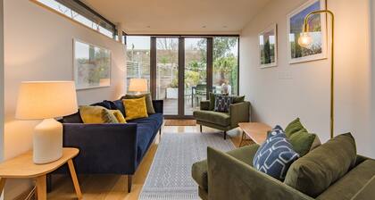 Starboard Light, Whitstable