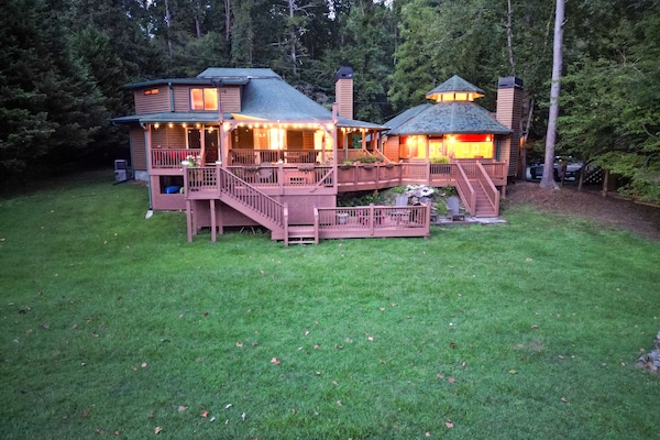 View of Rear of Cabin