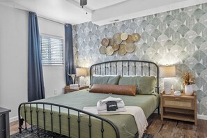 4 habitaciones, escritorio, cuna de viaje y wifi