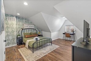 4 camere, una scrivania, culla da viaggio, Wi-Fi