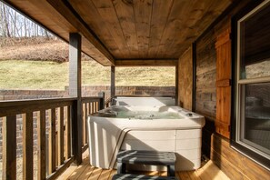 Bain à remous extérieur