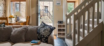 Bantam Cottage - sleeps 2 guests  in 1 bedroom