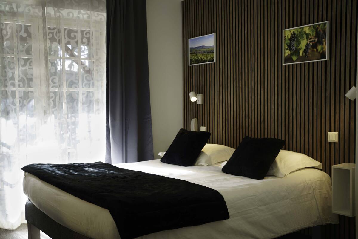 Comfort kamer | Een kluis op de kamer, verduisterende gordijnen, gratis wifi