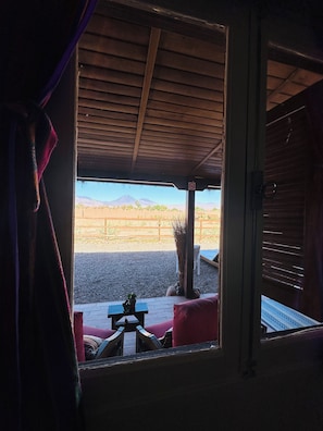 Habitació doble bàsica, 1 dormitori, vistes a la muntanya | Roba de llit d'alta qualitat, matalassos Tempur-Pedic i escriptori
