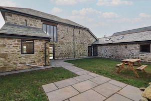 Cottage | Front of property