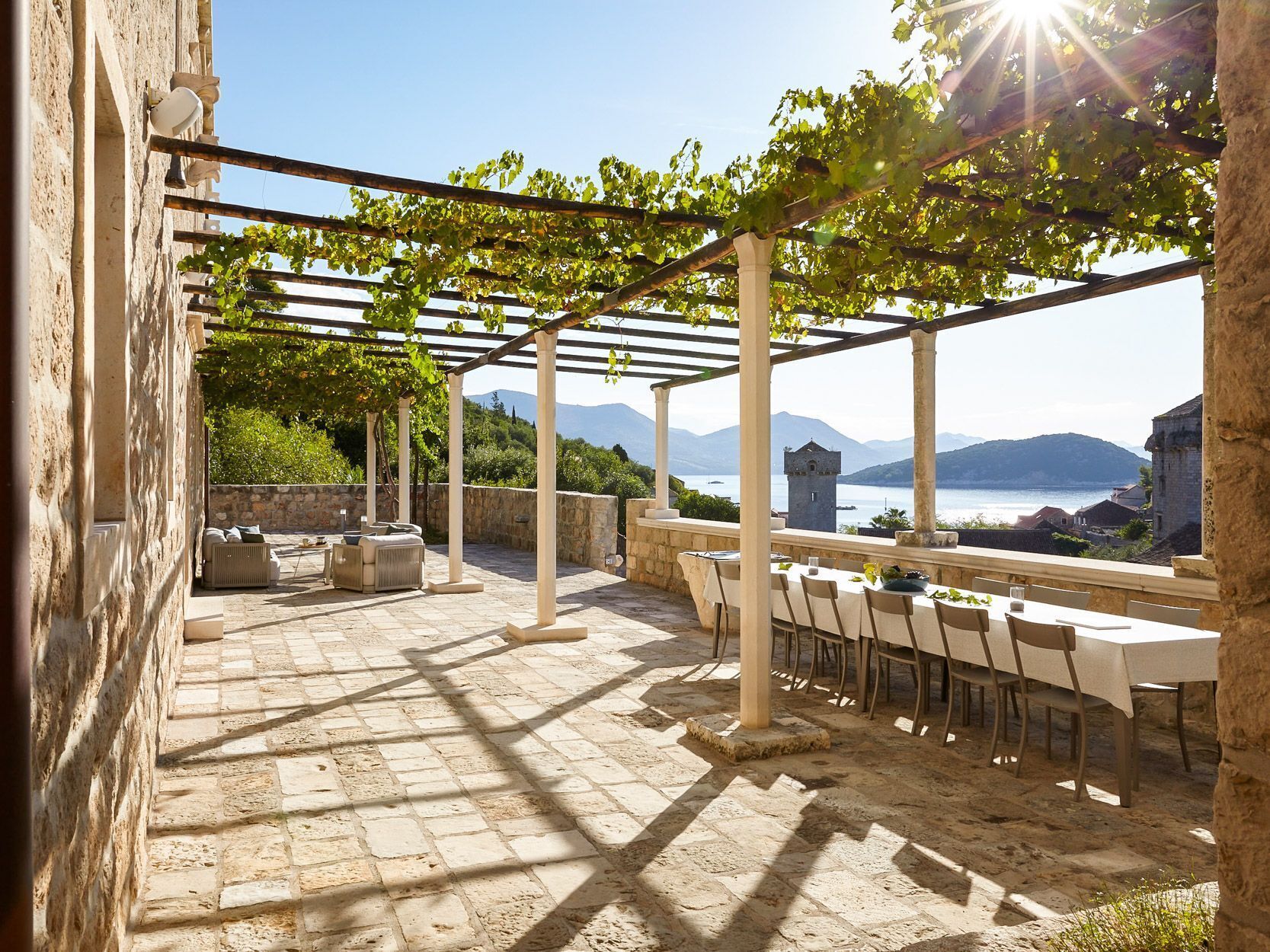 Restauration extérieure