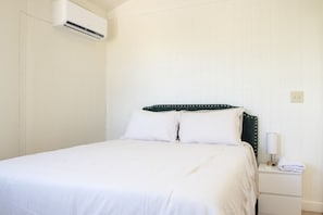 3 chambres, fer et planche à repasser, Wi-Fi gratuit, draps fournis