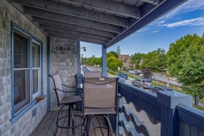 Outdoor dining - 1BR Waterfront Condo in Downtown BH [Ocean Breeze] (Bar Harbor)