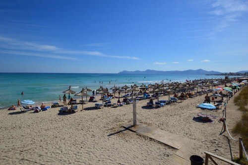 Luminoso apartamento a pocos metros de la playa