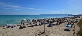 Luminoso apartamento a pocos metros de la playa