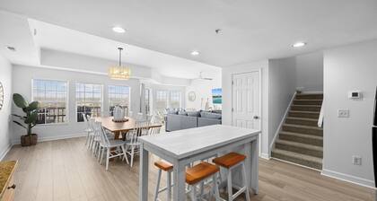 Pier Watch Villa, 2nd Row, Pool, 6 Bedroom, Water View