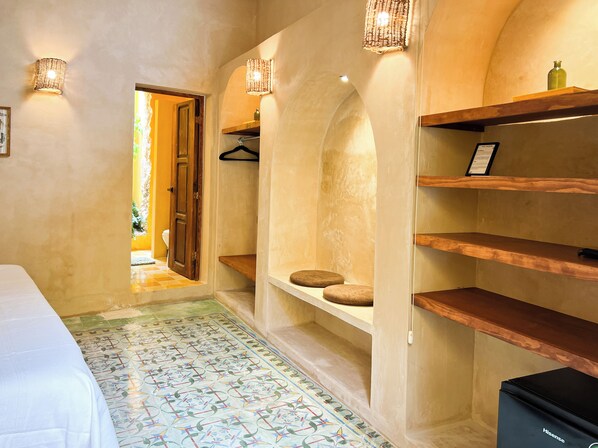 Luxury Double Room | In-room safe, individually decorated, individually furnished, free WiFi - Kuka y & Letras (Mérida)