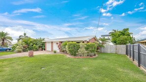 Exterior - Perfect Holiday home for a family holiday (Bargara)