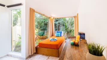 4 sovrum, vÀrdeförvaringsskÄp pÄ rummet och strykjÀrn/strykbrÀda