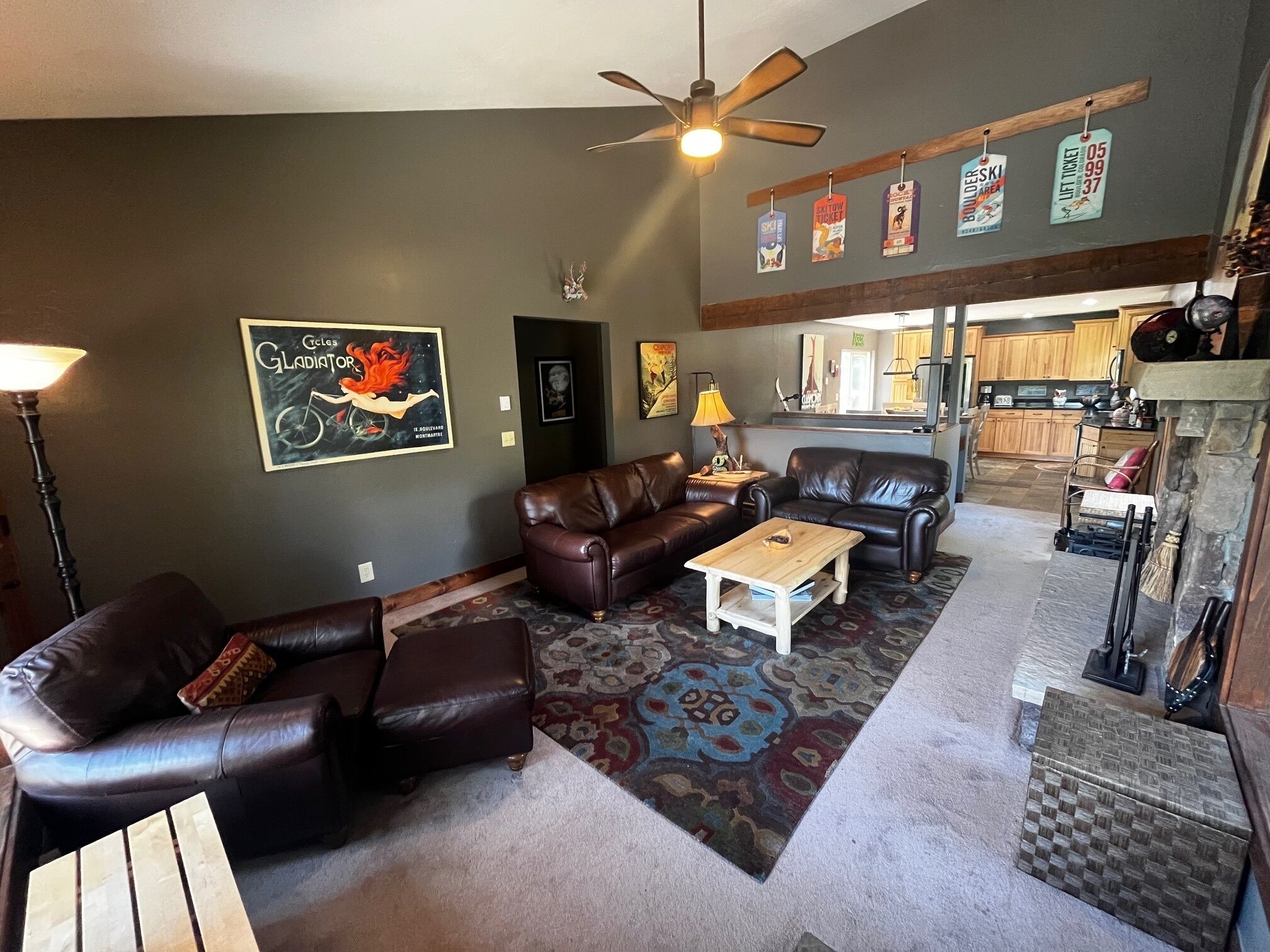 TV, peis og videospill