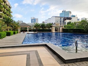 Pool - Unit 2216 Torre de Manila (Ermita)