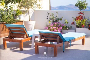 Suite – honeymoon, delvis sjøutsikt | Terrasse/patio