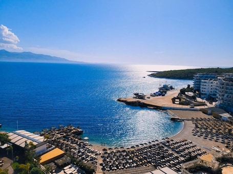 Private beach nearby, beach shuttle, 7 beach bars. Dream Apartments Saranda