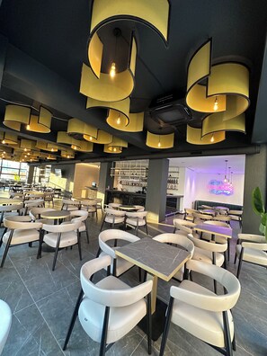 Sports bar