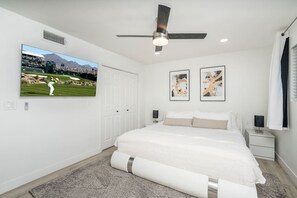 5 habitaciones, escritorio y tabla de planchar con plancha 