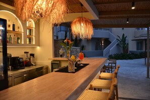 Bar (en la propiedad)