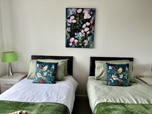 Casa | 4 camere, ferro/asse da stiro, Wi-Fi gratuito, lenzuola