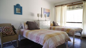 4 soverom, wi-fi (inkludert) og sengetøy