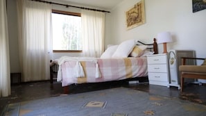 4 chambres, Wi-Fi gratuit, draps fournis